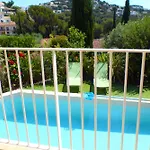 Spacious And Bright House With Swimming Pool * باندول