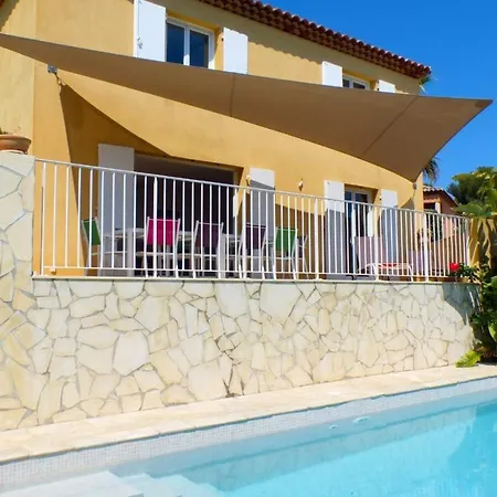 Spacious And Bright House With Swimming Pool Holiday home Bandol