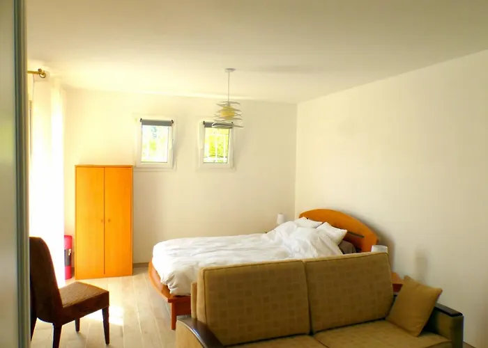 Spacious And Bright House With Swimming Pool * Bandol