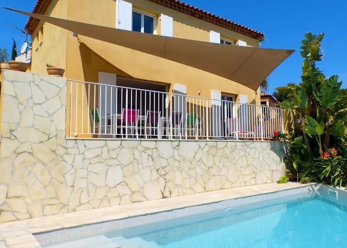 Spacious And Bright House With Swimming Pool Feriehus Bandol